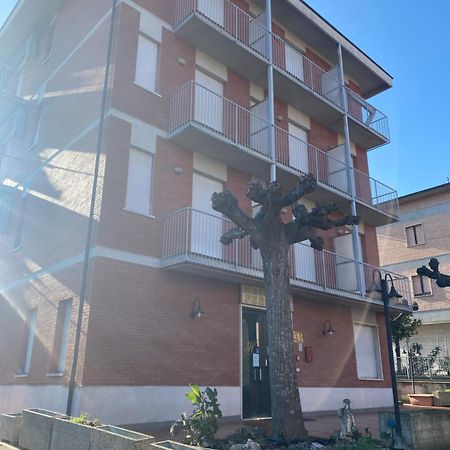 Hotel Ferrara Chianciano Terme Eksteriør billede