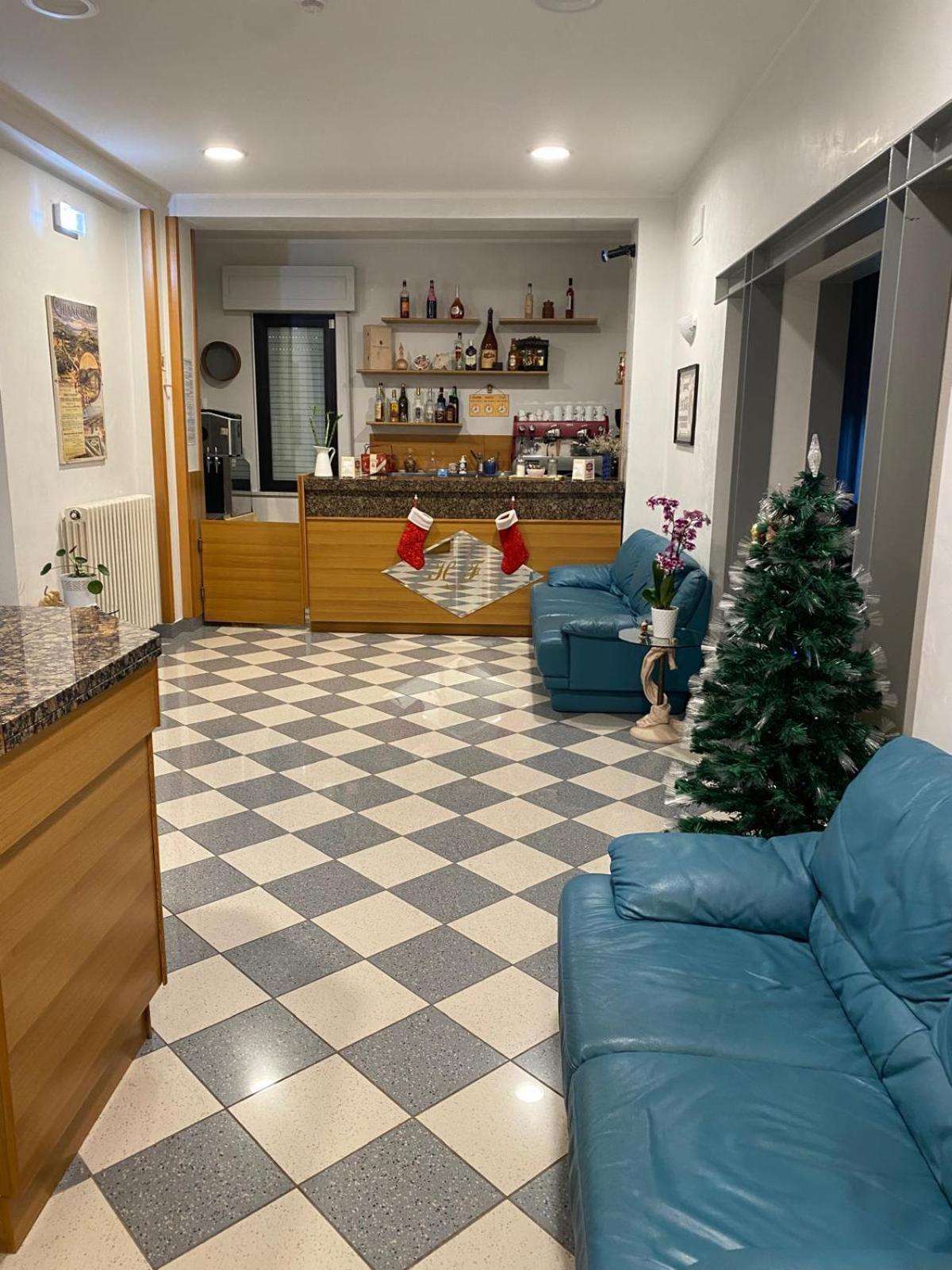 Hotel Ferrara Chianciano Terme Eksteriør billede